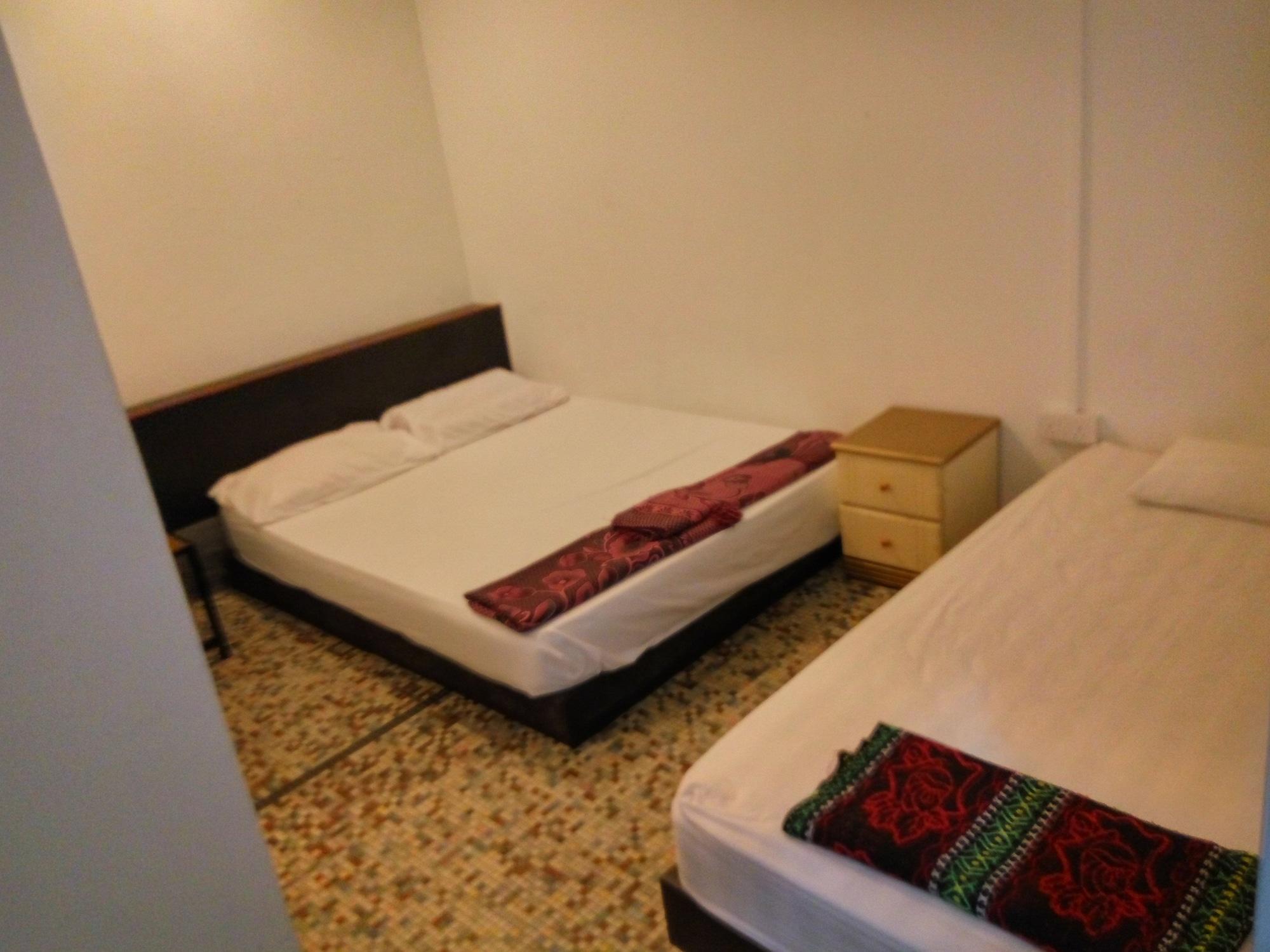 Discovery Youth Hostel Malacca Extérieur photo