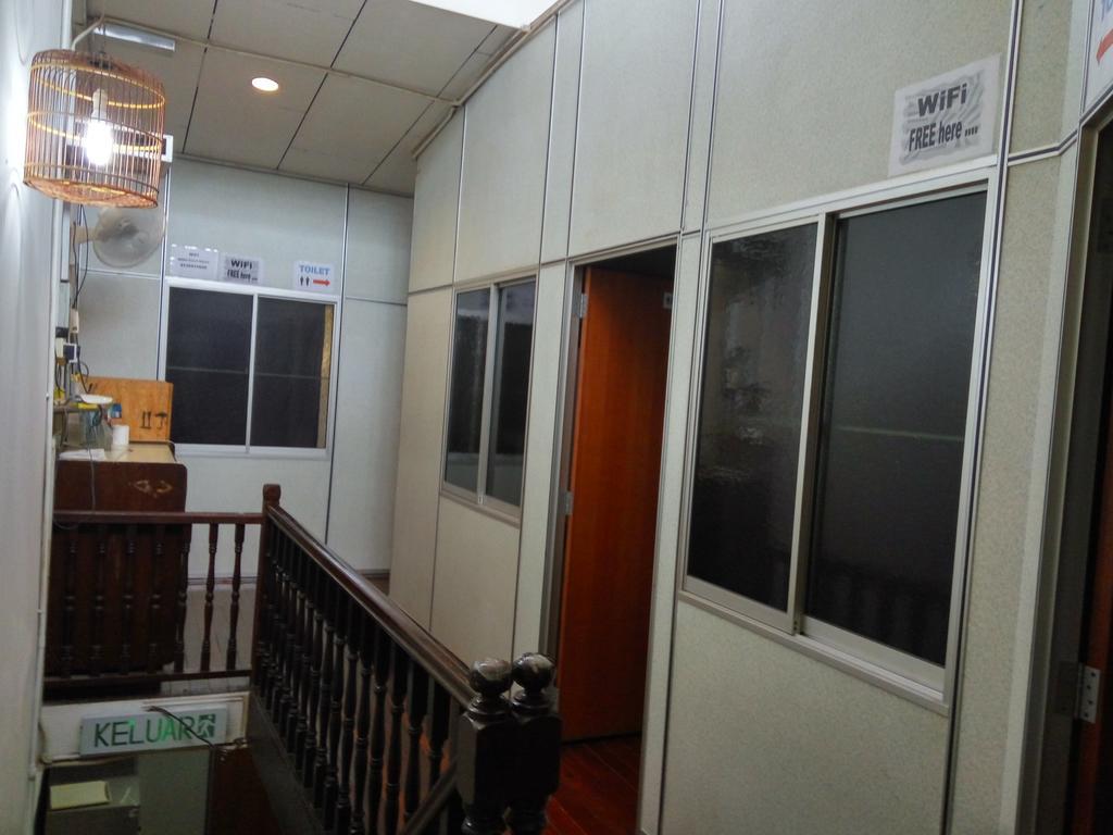 Discovery Youth Hostel Malacca Extérieur photo